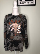 Load image into Gallery viewer, XL Rebel Babe skull unisex black/grey/browns crewneck
